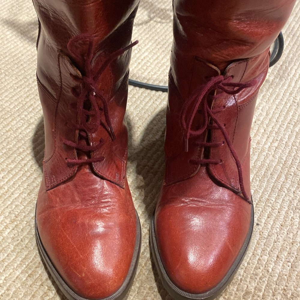 Lace up leather flaps boot made a Italy size 5 1/2 - Picture 2 of 5
